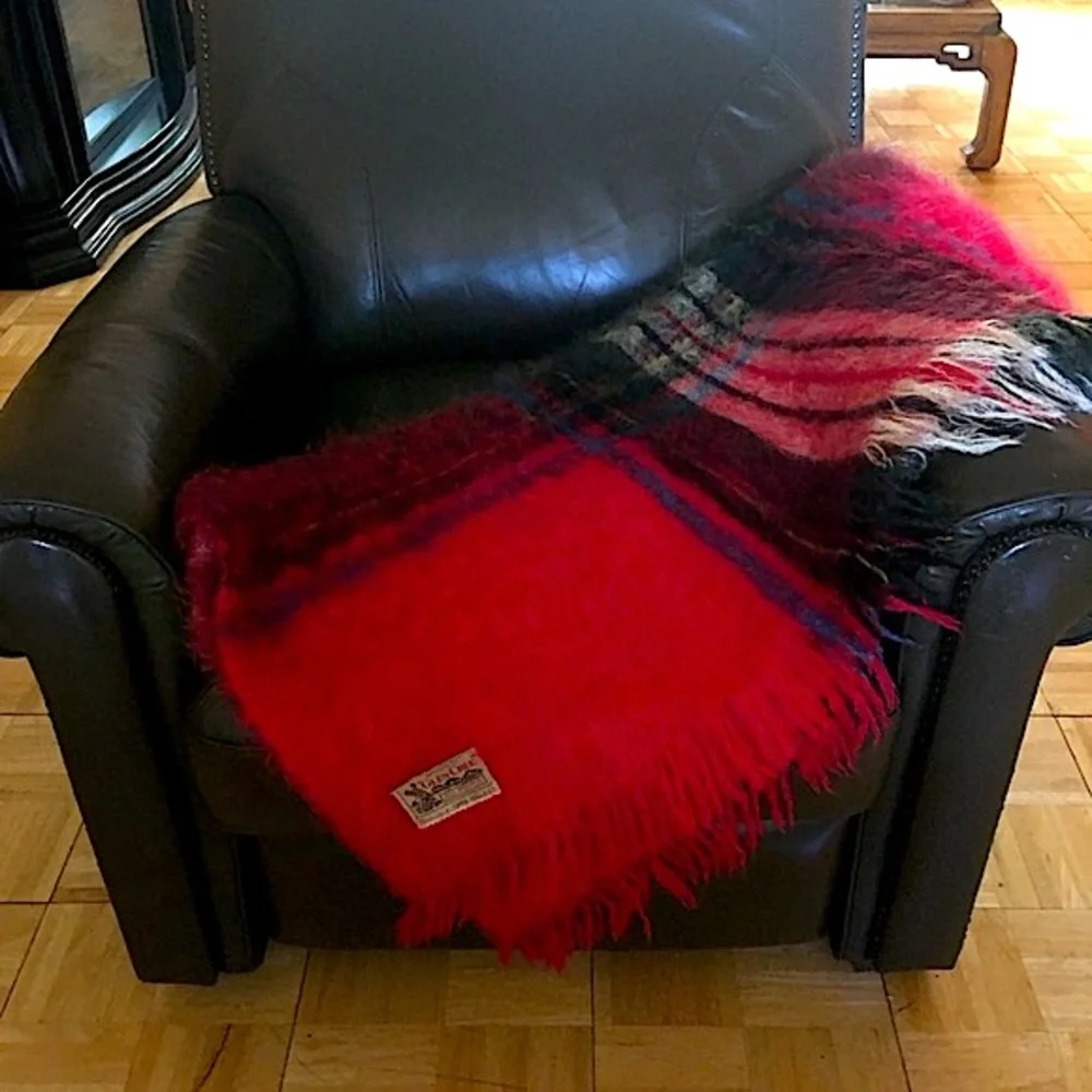 Vintage Glen Cree Scottish Mohair Blanket Red Green Tartan Plaid Throw 52”x78”
